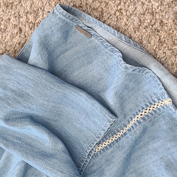 Volcom Light Blue Button Down Shirt with Hood - Picture 4 of 8